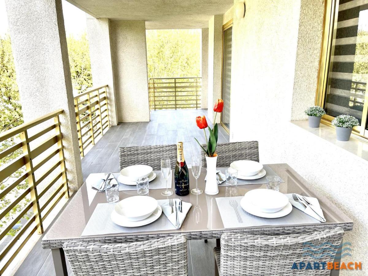 Apartbeach Novelty 3º Frente Playa Y Gran Terraza 萨洛 外观 照片